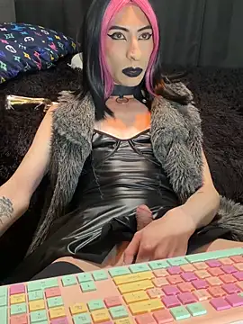 DOMINANT_TEACHER_KAROL live sex cam