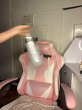 Webcam Model (Valu_euphoria)  is live.Free join now!