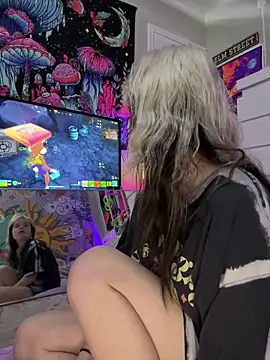 Cutiepiespanks's live cam