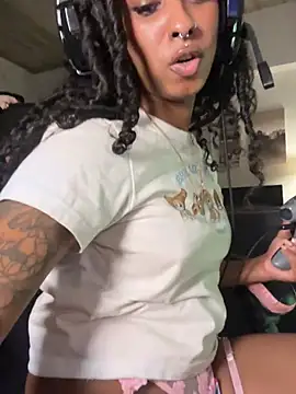 Your_Paris live sex cam