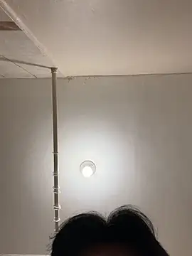 Etwin_vaz live sex cam