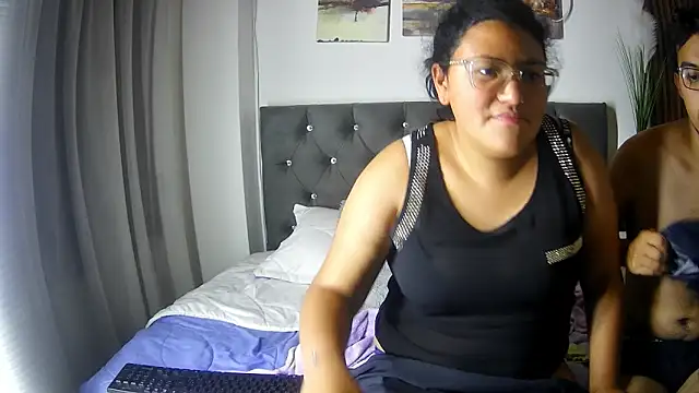 naughtycouplex_ webcam