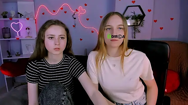 rebecca_smile webcam