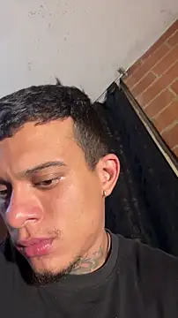 Mrjustin_sebas webcam