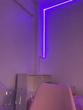 zarafoxy (F young) - Sex machine ON slow mode 10min