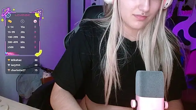 hi_elora - Hi_elora's free webcam - UK Sex Cams