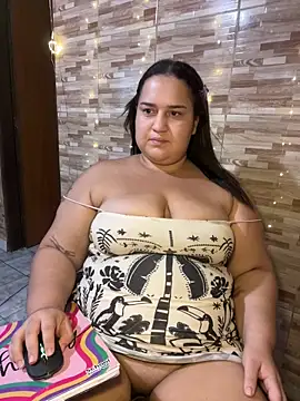 yesmiia (F young) - make my pussy wet + 1 vid sex