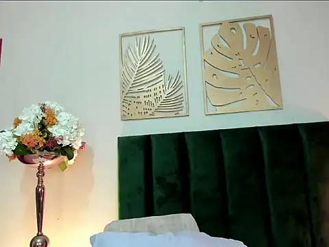 andracyruss (F young) - Twerk panties off