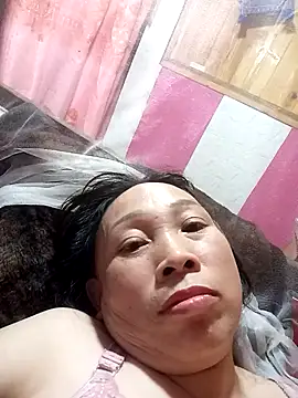 annieangelxx (F milf) - Happy day and have lucky 🥰🥰