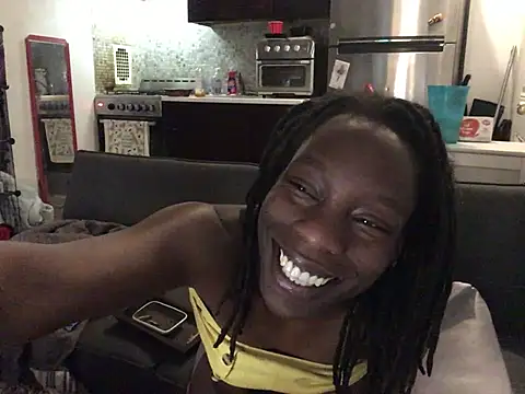 littyleesh1 - Littyleesh1's free webcam