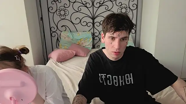 danny_loves_mary - Danny_loves_Mary's free webcam