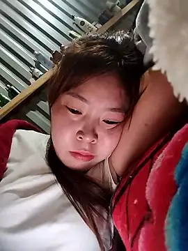 yiyoongg - Yiyoongg's free webcam