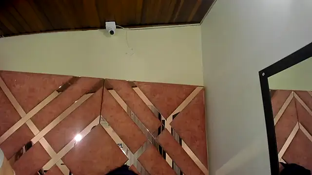 amy_kobold3 - Amy_Kobold3's free webcam