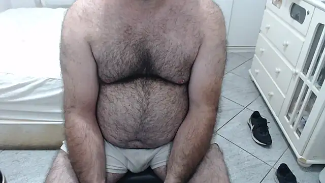 MysterBearMG's live cam