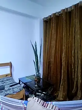 Alison_fitness webcam