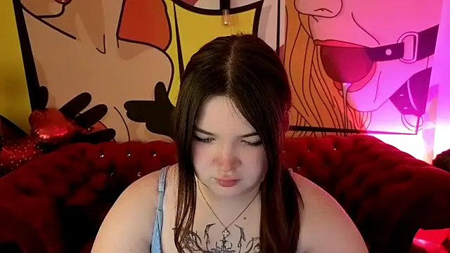 rosiemoons - RosieMoons's free webcam - UK Sex Cams