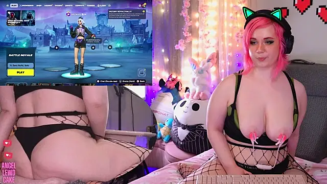 Angel-Lewd-Cake webcam