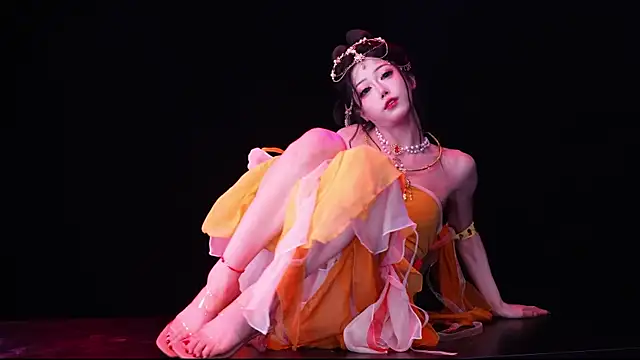 美女RV-525-在线直播