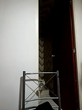 Webcam Model (vanessa-titisM)  is live.Free join now!