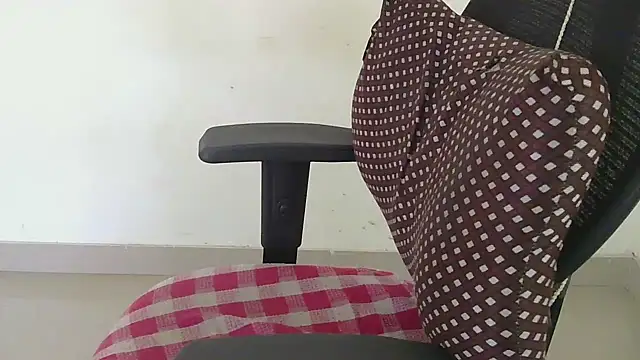 Live sex cam of punemodel