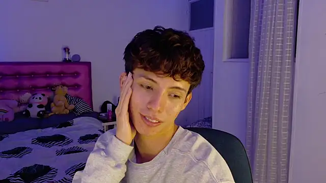 dani_dancer (M twink) - show naked