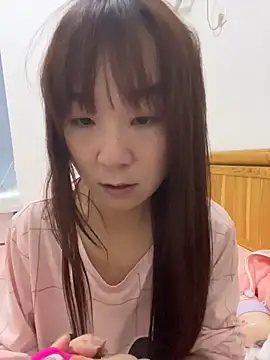 美女flylingling33在线直播