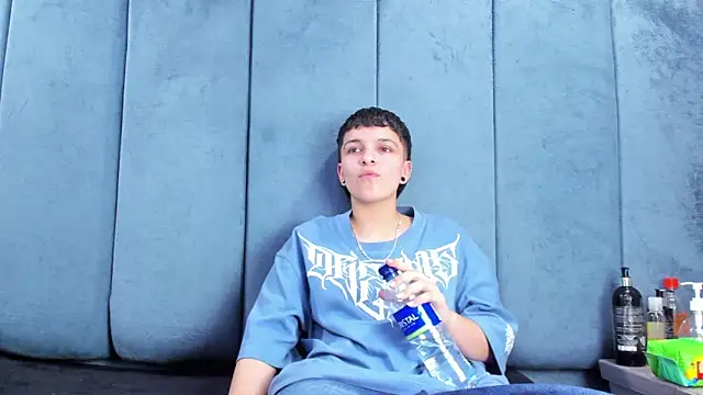 megan_thompson_ - Megan_Thompson_'s free webcam - UK Sex Cams