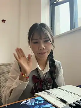 fire-18 (F young) - 学姐兼职做老板的贴身秘书  搞刺激  完成目标无内内M腿