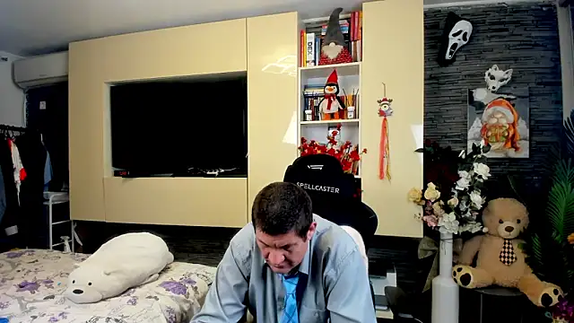 spartacusdaddy48 (Ask my age) - Cum Show + surprise with my ass