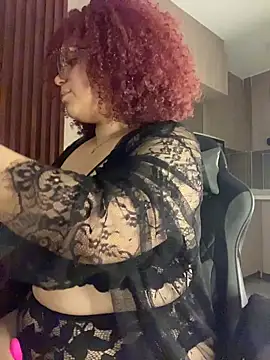 Webcam Model (Leyah__)  is live.Free join now!