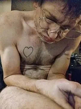 robert0516 (Ask my age) - 30