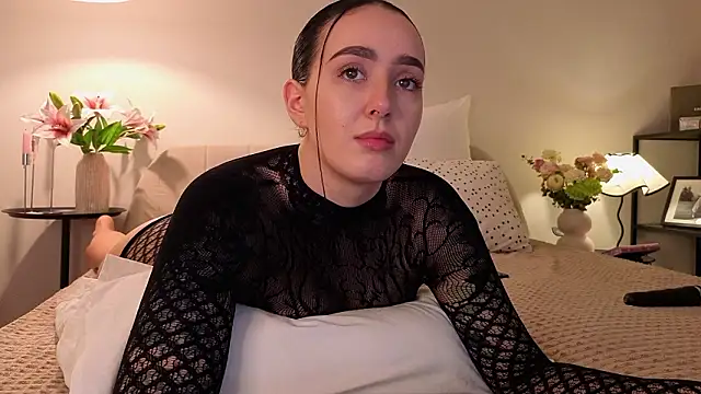 kimkhallifa - KimKhallifa's free webcam