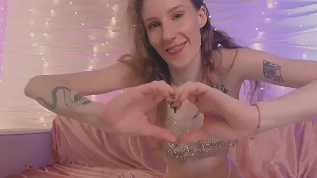 arialiko - AriaLiko's free webcam