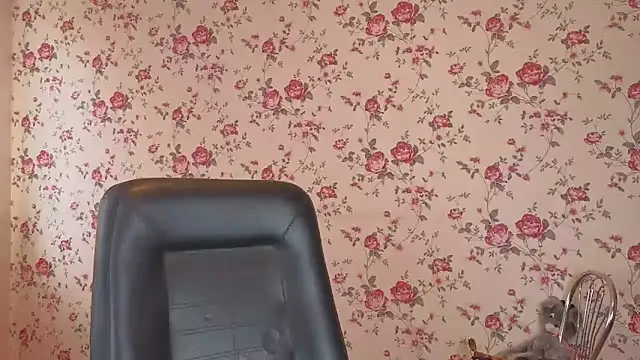 Maya_Mayflower live sex cam