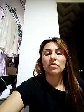 Webcam Model (vanessa-titisM)  is live.Free join now!