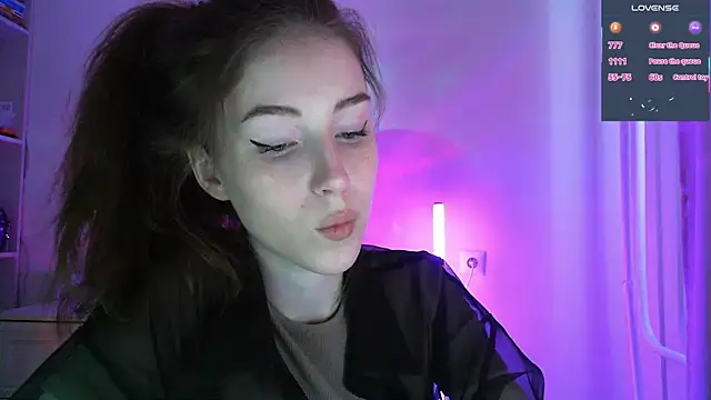 eskatmi - Eskatmi's free webcam - UK Sex Cams