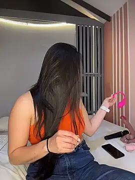 vicky-andrade (F young) - Finger In Ass