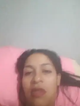 beatriz2211 - Beatriz2211's free webcam