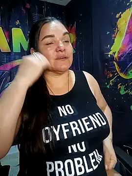 zuleyka_69 (F milf) - 🥵🥒RIDE DILDO🥵🥒😋