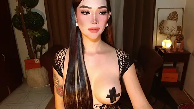 MouthWatering_Ayesha webcam