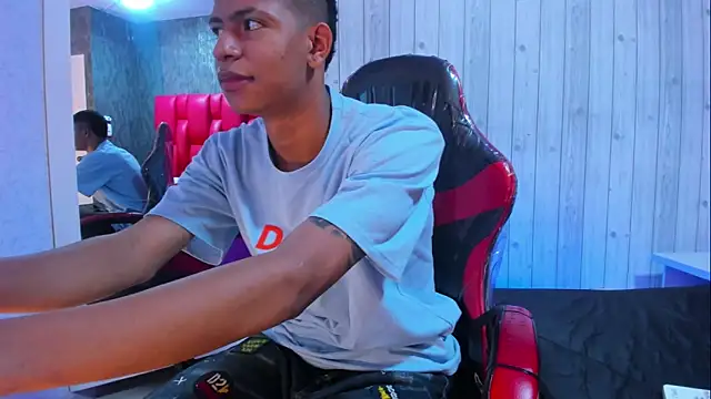 _erick_j (M twink) - cum