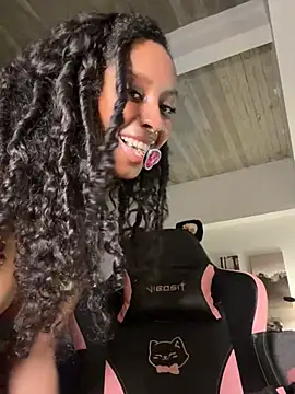 Your_Paris's live cam