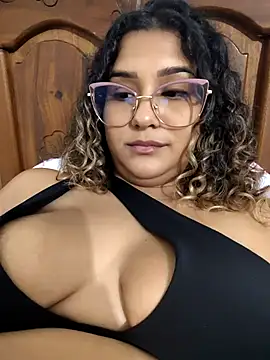 BrendaGirs live cam profile