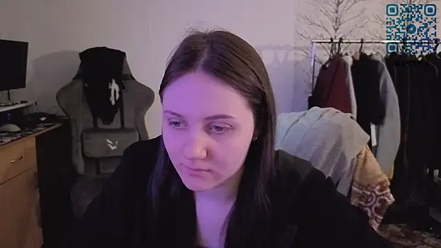 holy_kveta (F teen) - striptease