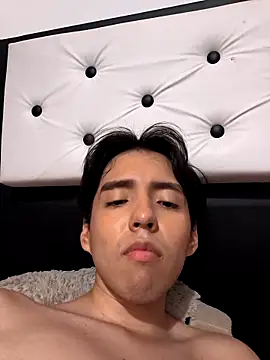 Lucca__555 live sex cam