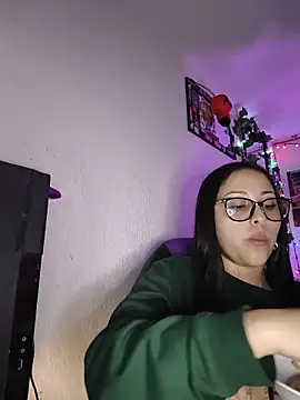 bella-gema - Bella-Gema's free webcam