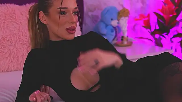 ellinanuria - EllinaNuria's free webcam