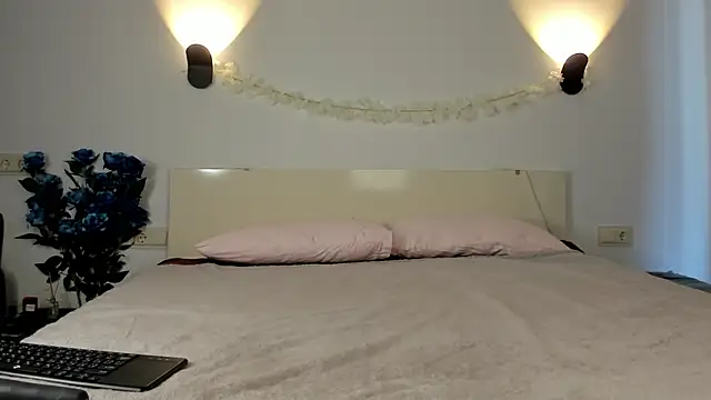 m1sss1nful - M1sss1nful's free webcam