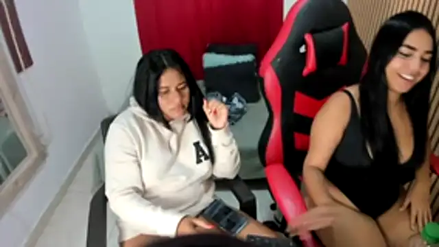 tatihot69 - Tatihot69's free webcam