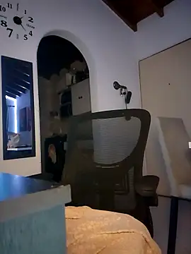 sashaaqueen - Sashaaqueen's free webcam